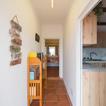 Private Villa, Pool, Bbq, Table Tennis, Beautiful Country house